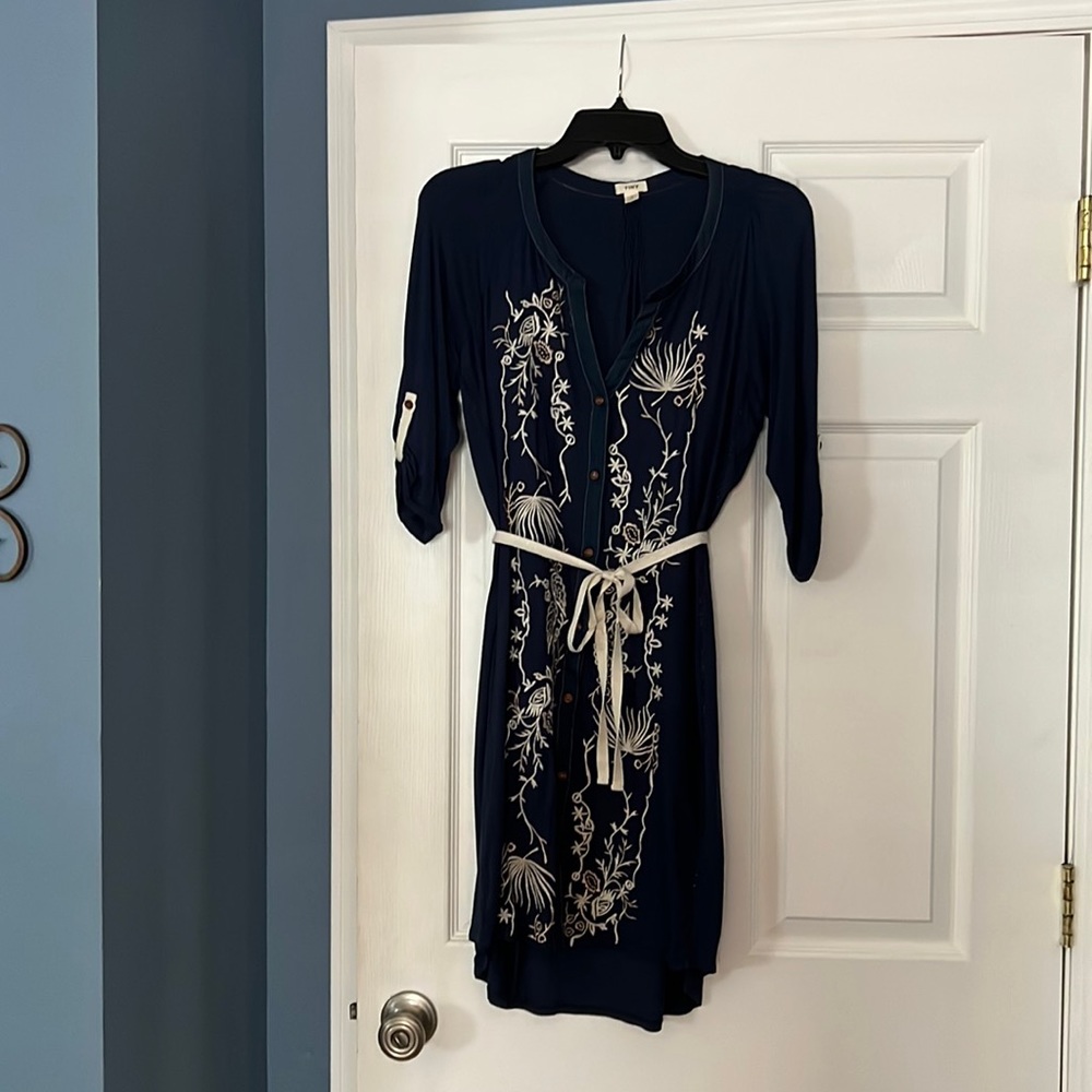 Tiny Brand/ Small dress